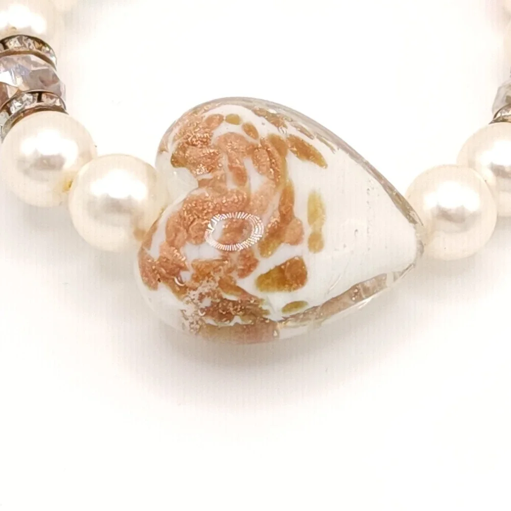 Set of 4 Faux Pearl Stretch Bracelets White Beaded Stackable Jewelry - Picture 7 of 9